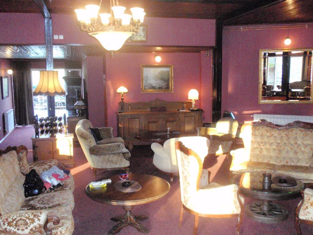 Hostel Otard Belgrado Esterno foto